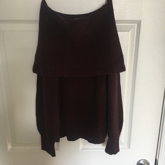 sweater - Picture 4 of 6